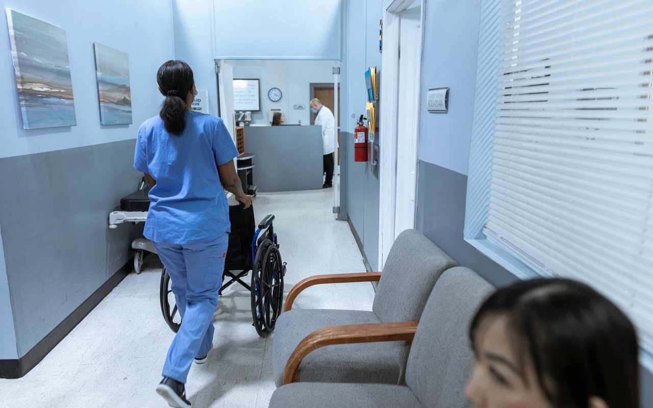 Premium Medical Transportation between San Diego and Tijuana — Cross Border Transport